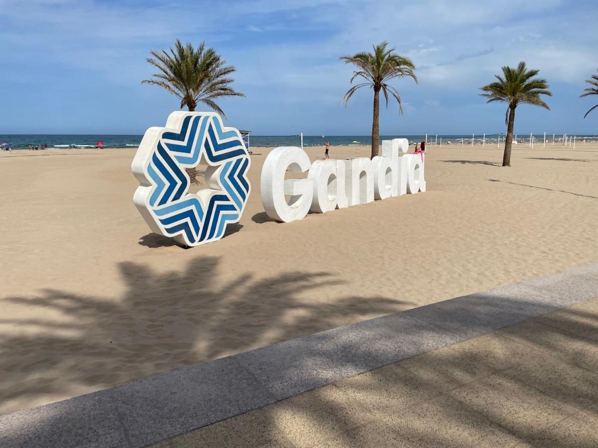 Apartamento En Segunda Linea En Playa De Gandia Exteriör bild